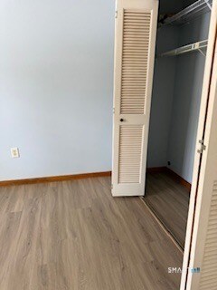 Building Photo - 702 Twin Circle Dr