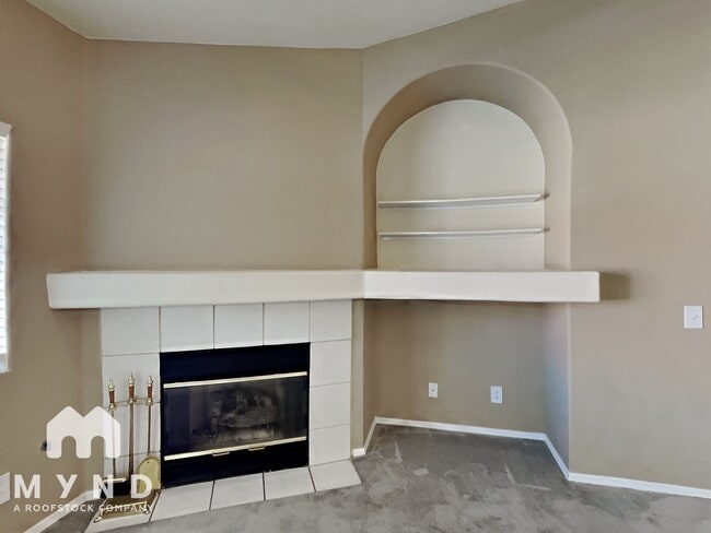 Foto del edificio - 5225 W Reno Ave