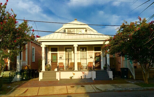 Building Photo - 816 Roosevelt Pl