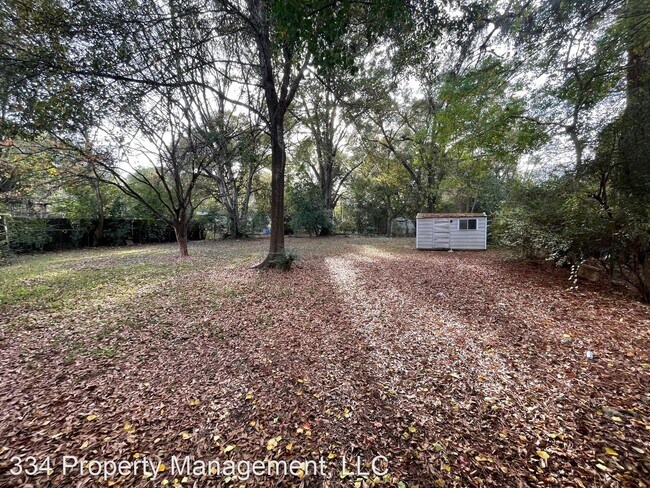 Building Photo - 3 br, 1 bath House - 1048 Beechdale Road