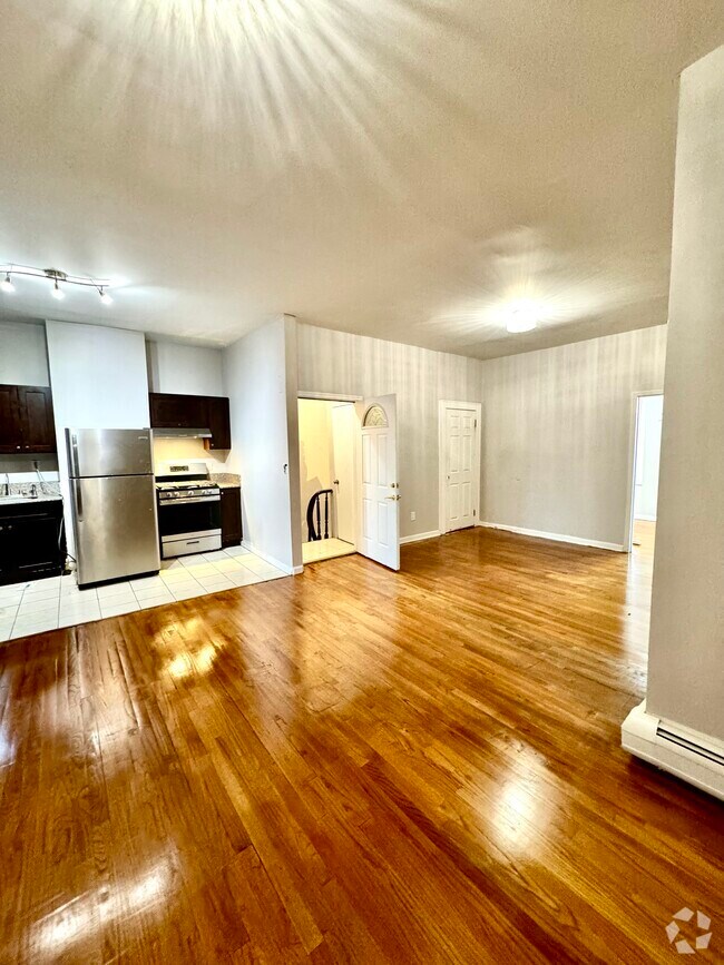 Apartments for Rent in 07047