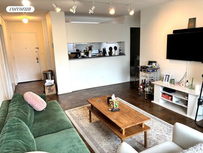 Foto del edificio - 275 W 96th St