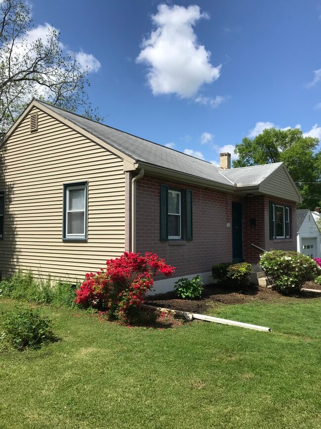 Building Photo - 116 Buttonwood Ln