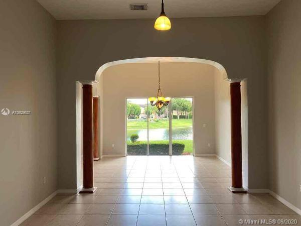 Foto del edificio - 16617 SW 81st Ter