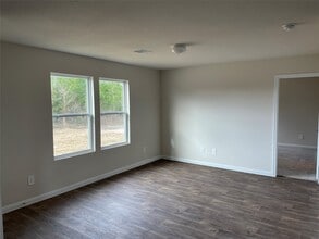 Building Photo - 326 Rd 5138