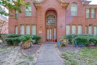 Building Photo - 6806 Rhodes Ct