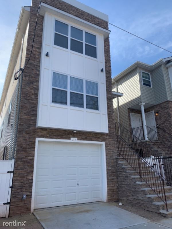 Foto principal - 47 N 7th St