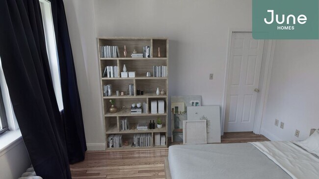 Foto del edificio - Full room in 4-bed/2.0-bath Home