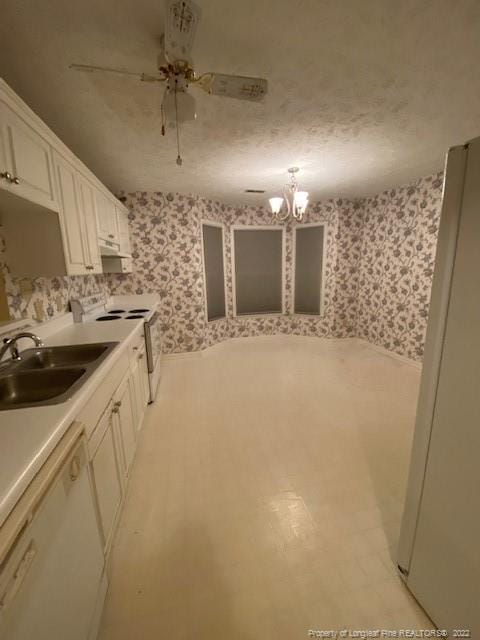 Building Photo - 5471 Robmont Dr
