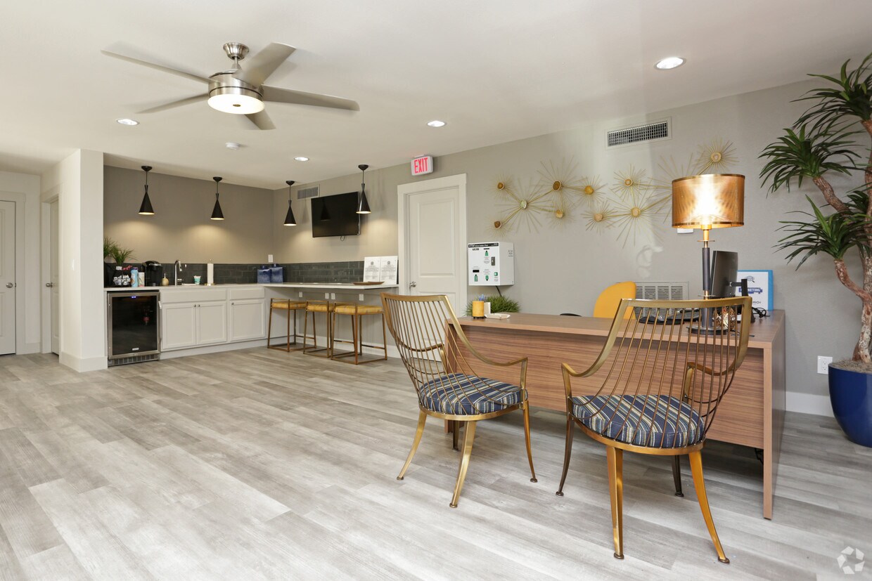 Amber Hill Apartments San Antonio, TX