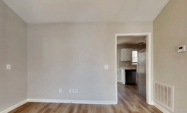 Foto del edificio - Chic & Comfortable 3-Bedroom Property Ready to Move In