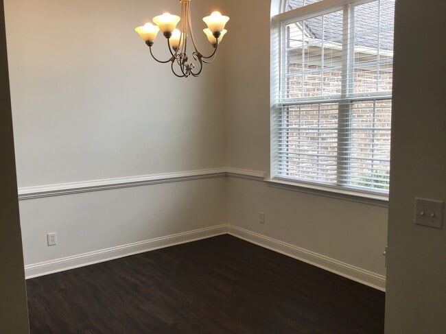 Building Photo - 307 Brighton Woods Drive