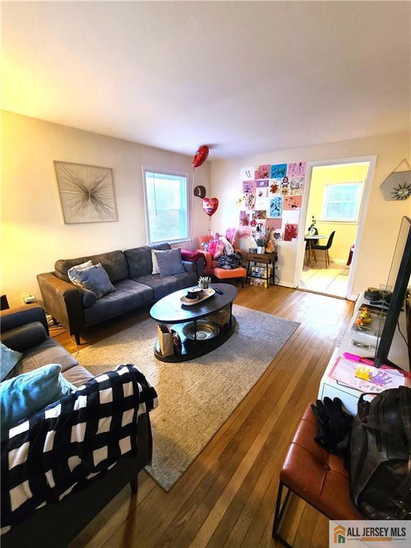 Foto del edificio - 23 Coolidge Ave