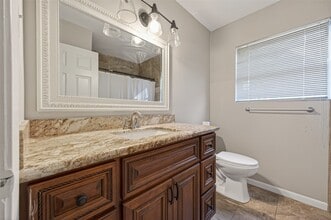 Building Photo - 9310 Cliffwood Dr