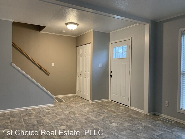 Building Photo - 3 br, 1.5 bath House - 306 W Vermontville Hwy