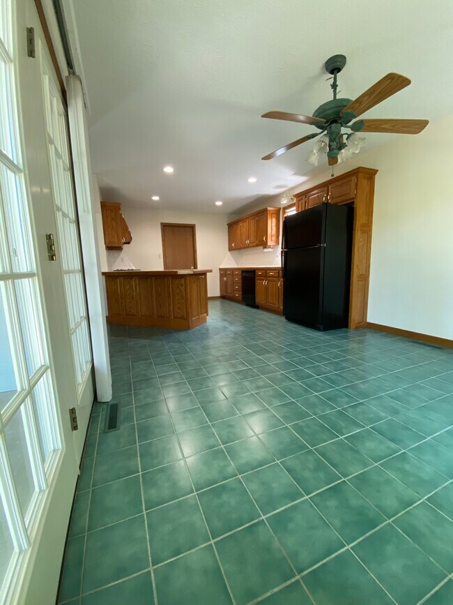 Foto del edificio - 1009 E 22nd St