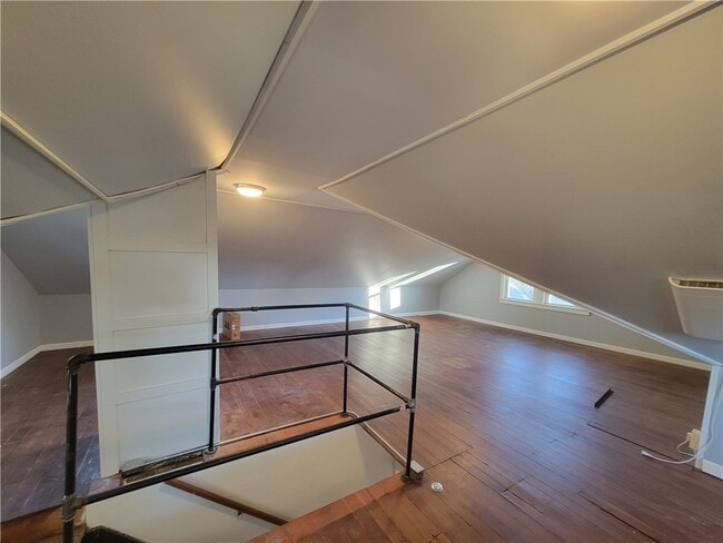 Building Photo - 44 Rosemount St