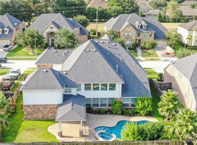 Building Photo - 7810 Trinity Hills Ln