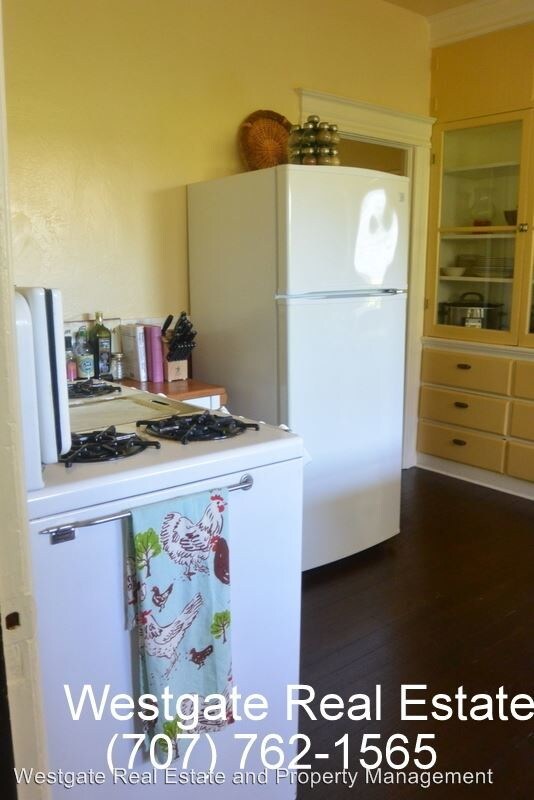 Building Photo - 2 br, 2 bath House - 8 Bodega Avenue