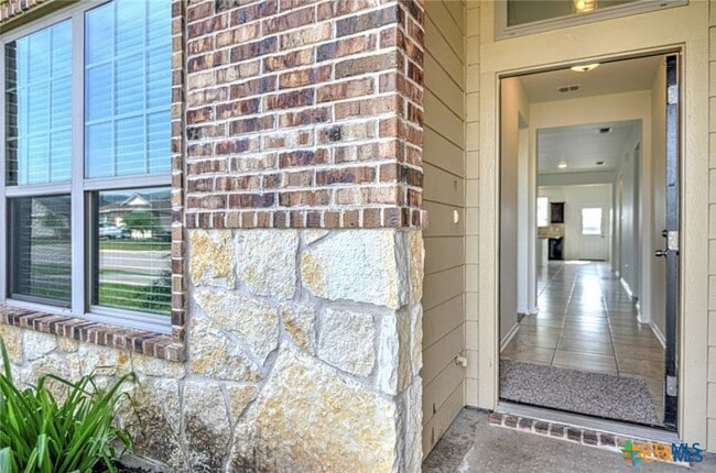 Building Photo - 1070 Spring Terrace Loop