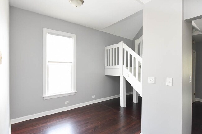 Foto del edificio - 4140 N Western Ave