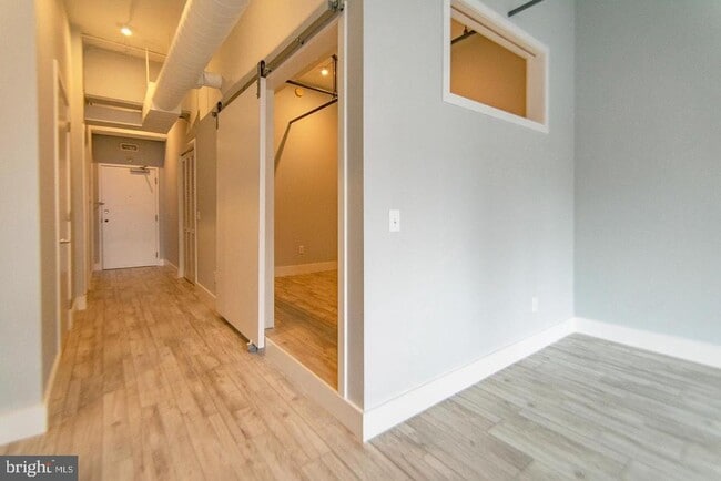 Foto del edificio - 412 S 13th St