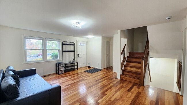 Foto del edificio - Beautifully Remodeled TH in Amberleigh Community