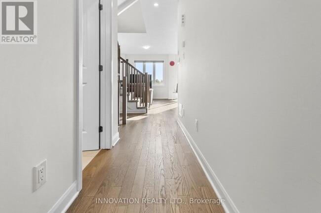 Building Photo - 322 Gisborne Pl