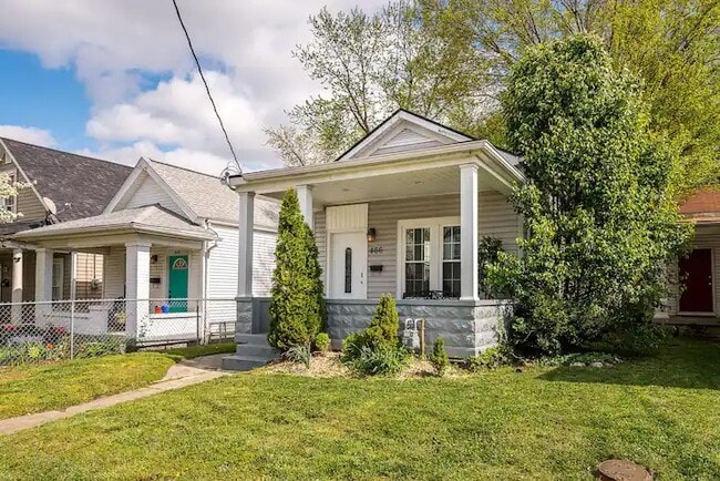 Photo - 466 E Brandeis Ave House