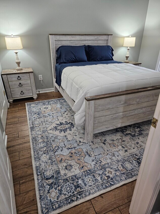 Building Photo - 1257 Louisville St