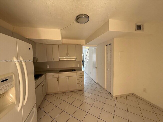 Foto del edificio - 5301 W 22nd Ct