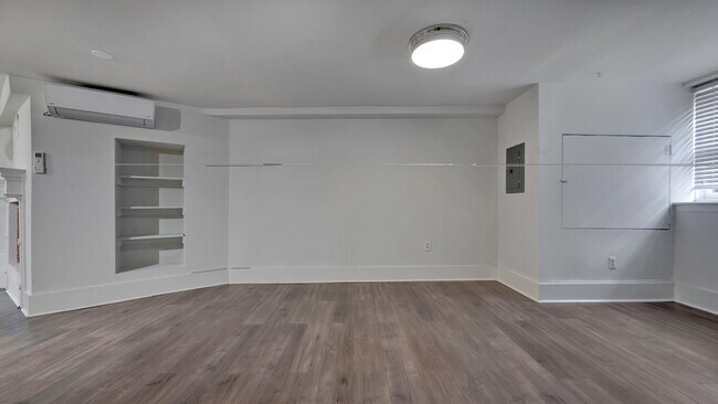 Foto del edificio - 2125 N St NW