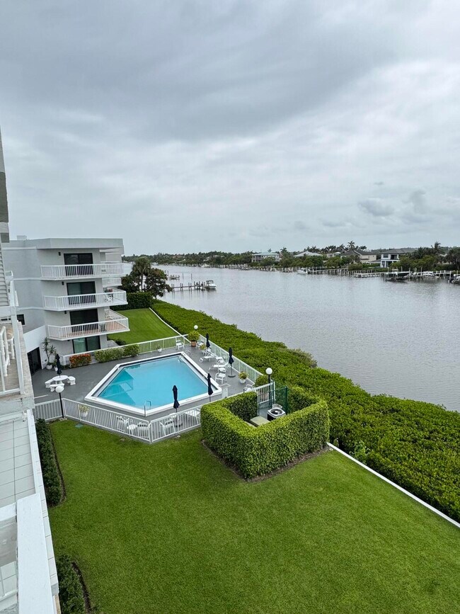 Foto del edificio - 3501 S Ocean Blvd