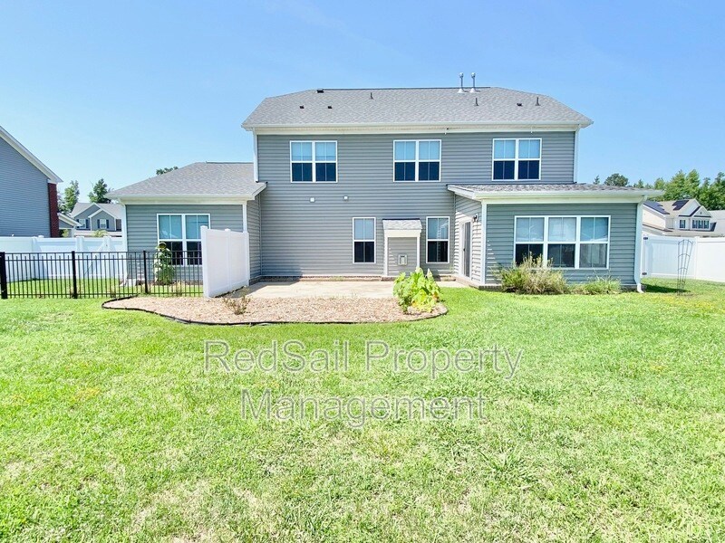 Foto del edificio - 217 Manor Dr