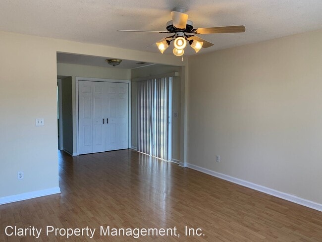 Building Photo - 3157 Willow Springs Dr NE