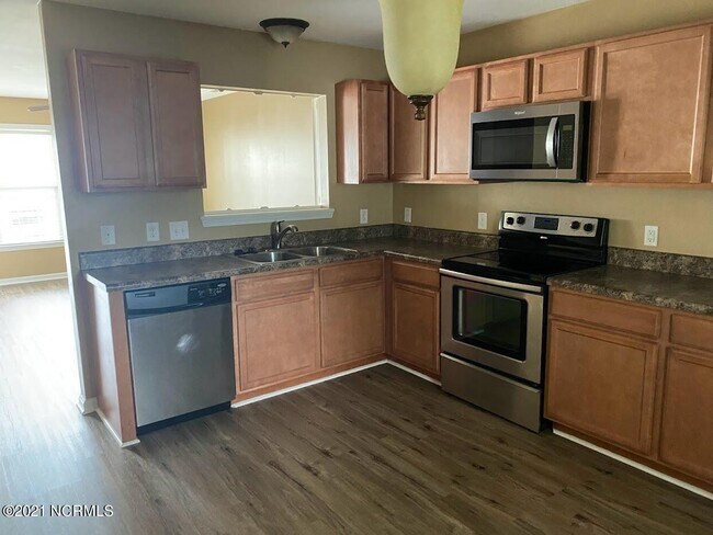 Building Photo - 410 Caldwell Loop