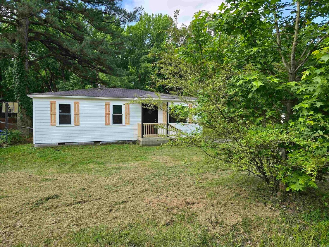 Primary Photo - 7325 Milford Dr