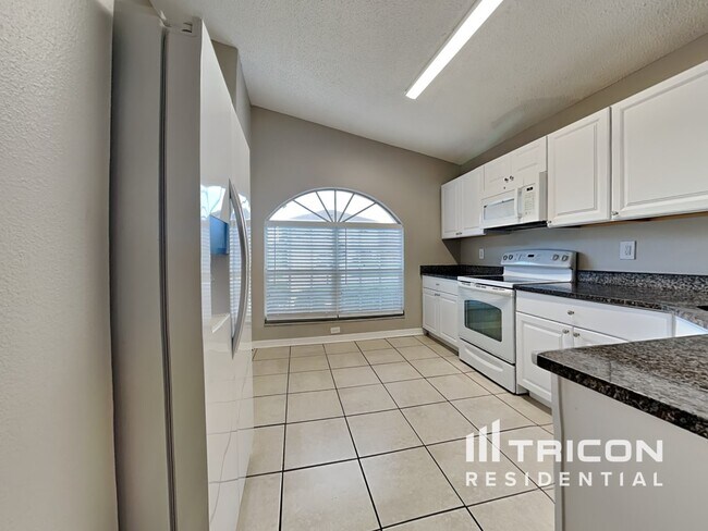 Foto del edificio - 12906 Brant Tree Dr