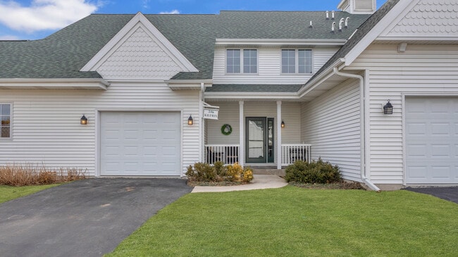 Front Exterior - 516 Otto Way