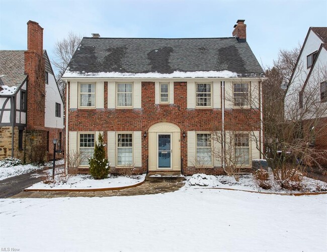 Building Photo - 17823 Fernway Rd