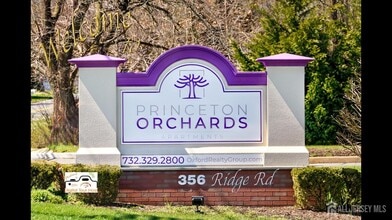 Building Photo - 356 Ridge Rd