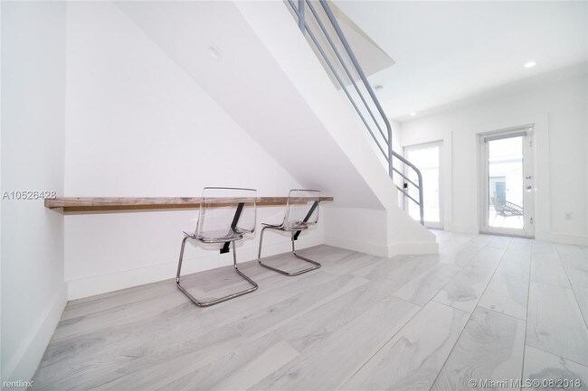 Foto del edificio - 835 Jefferson Ave