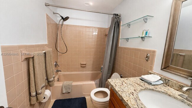 Foto del edificio - 2600 S Ocean Dr