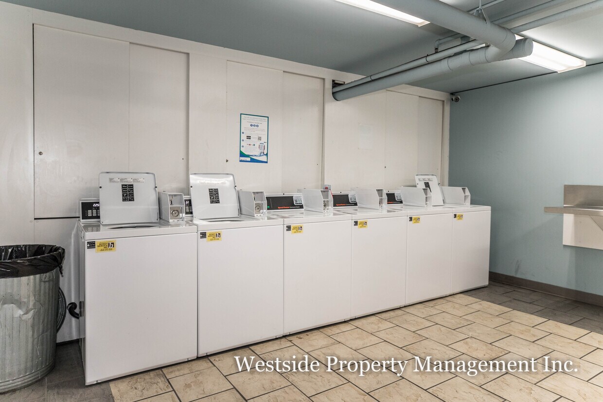 Foto del edificio - Overland Apartments