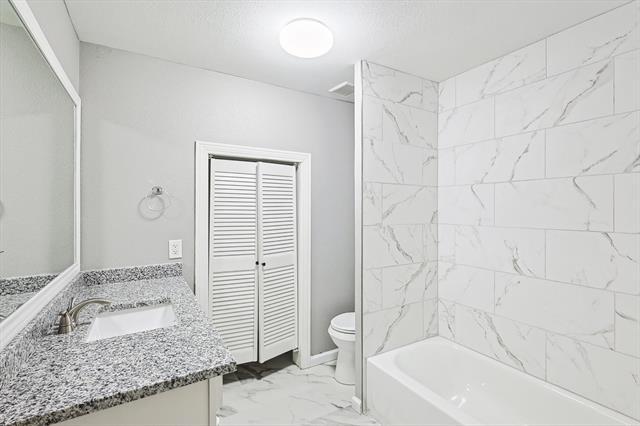 Building Photo - 3120 Sappington Pl