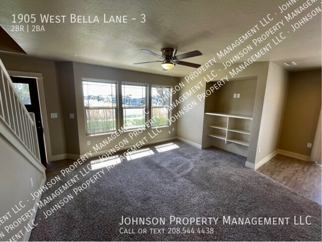 Building Photo - 1905 W Bella Ln