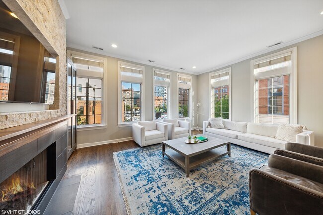 Foto del edificio - 712 N Orleans St