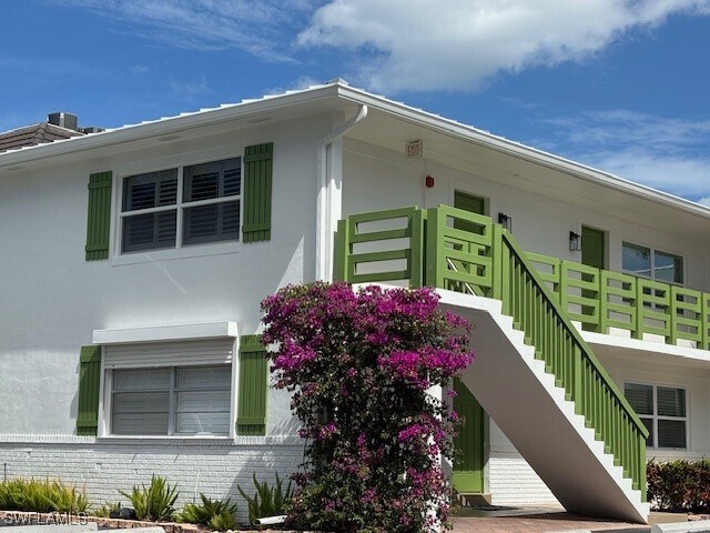 Foto del edificio - 975 9th Ave S