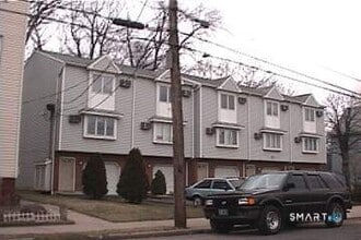 Building Photo - 63 Hicks St