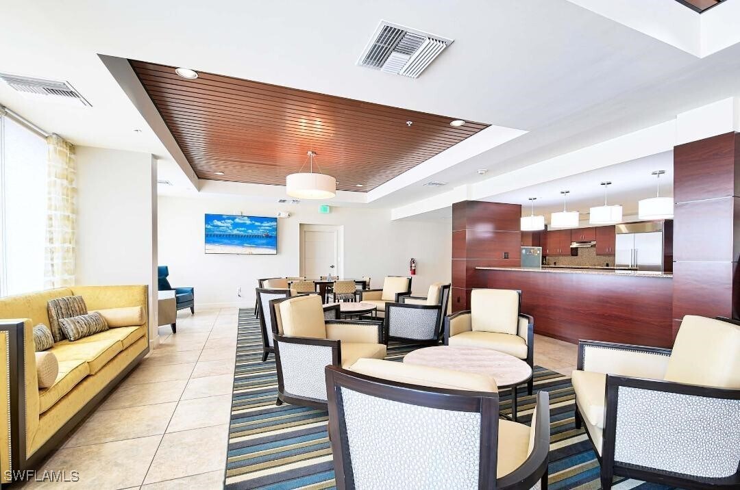 Foto principal - 4031 Gulf Shore Blvd N